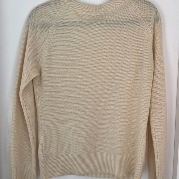 Lacoste Vintage Cashmere Sweater Cream scoop neck - Picture 9 of 9